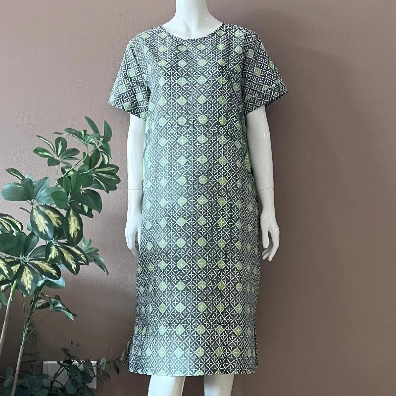City Street Dress - XL Discounted unclassified dresses